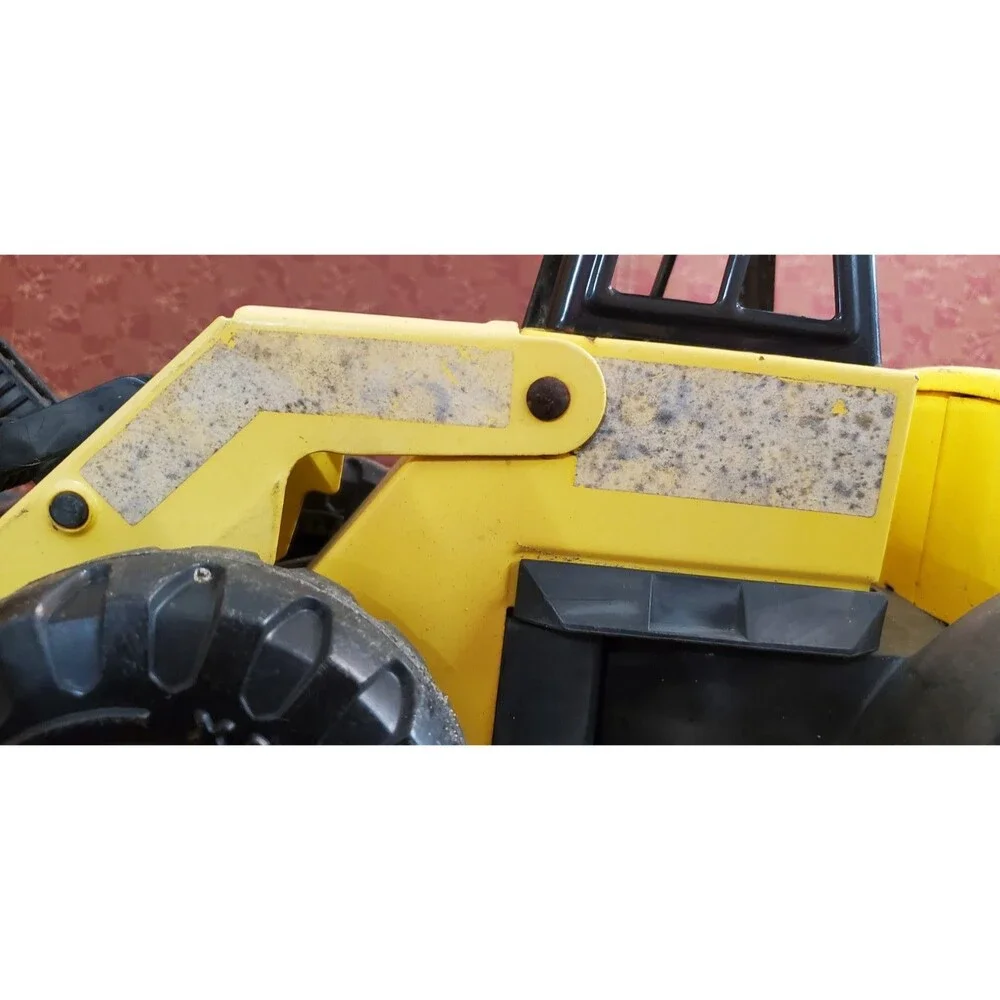 Vintage 1999 Tonka Front End Loader 21